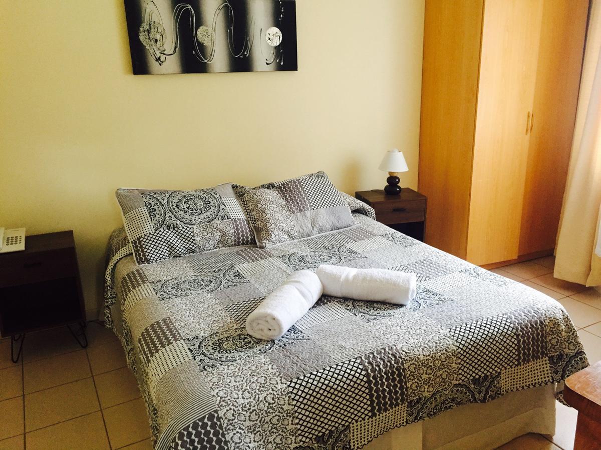 Hotel Resort Piemonte Ojos Buenos Bagian luar foto